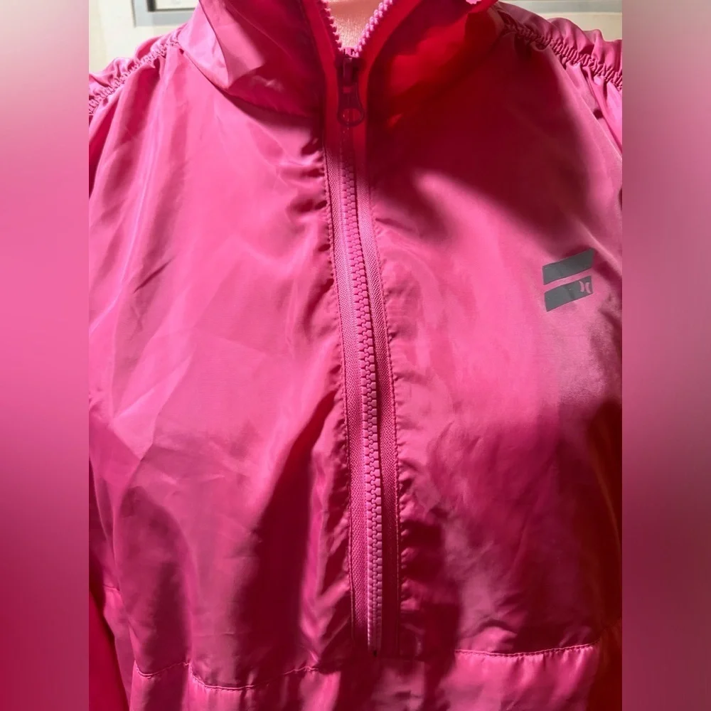 Hurley windbreaker rain jacket coat